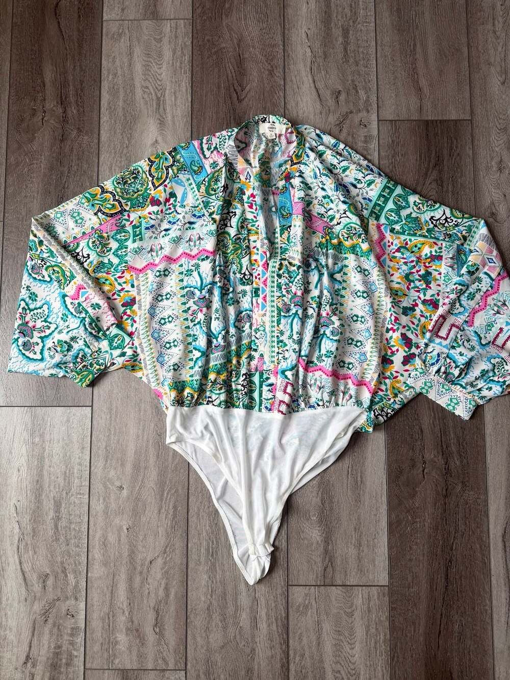 Entro Multi-Color Paisley Floral Print Bodysuit Medium